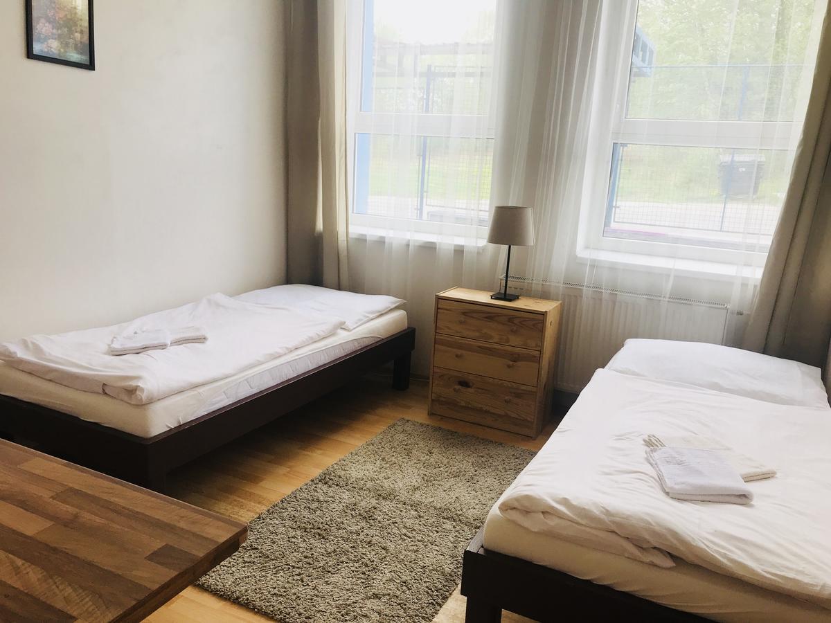 Dusan Apartments Orlová Екстериор снимка